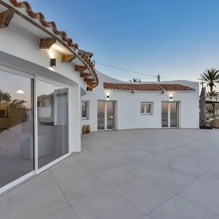 Villa Apolonia - By Almarina Calpe