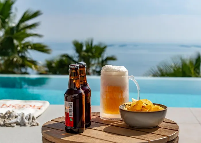 Villa Apolonia - By Almarina