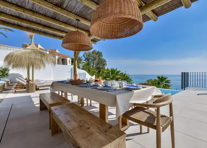 Apolonia - By Almarina Villa