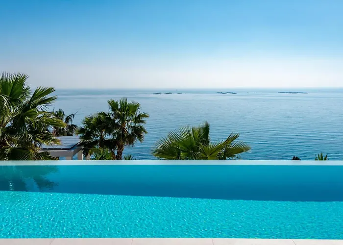 Apolonia - By Almarina Calp