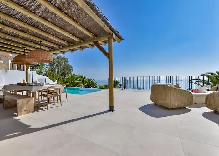 Apolonia - By Almarina *