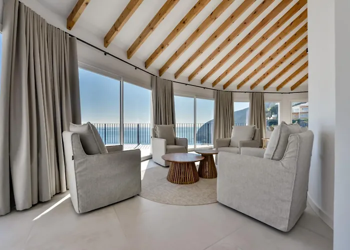 Villa Apolonia - By Almarina Calpe