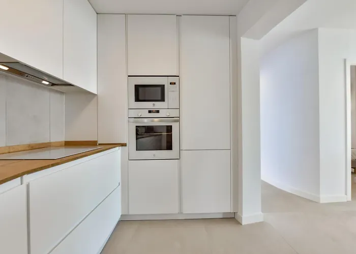 Apolonia - By Almarina Villa Calp