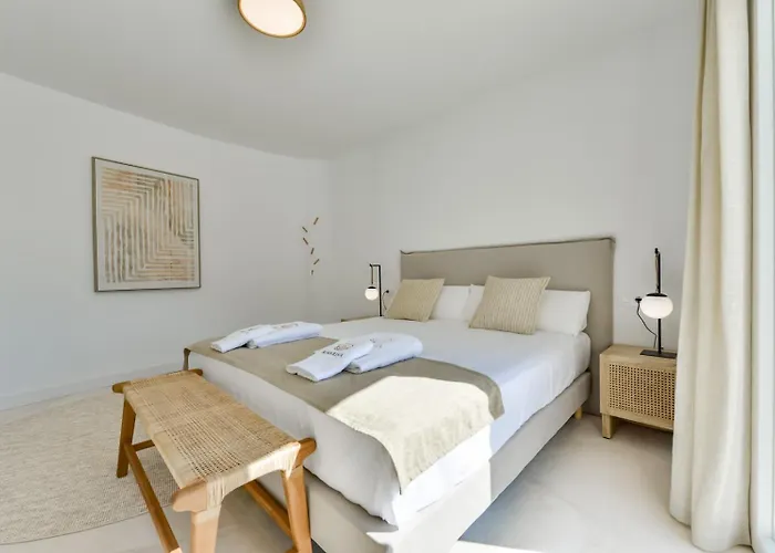 Apolonia - By Almarina Villa *