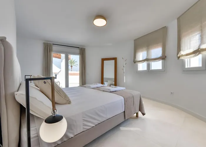 Villa Apolonia - By Almarina