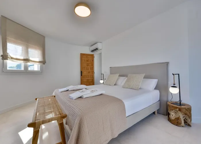 Apolonia - By Almarina Villa *