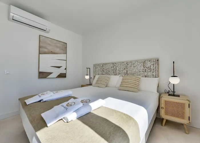 Villa Apolonia - By Almarina Calpe