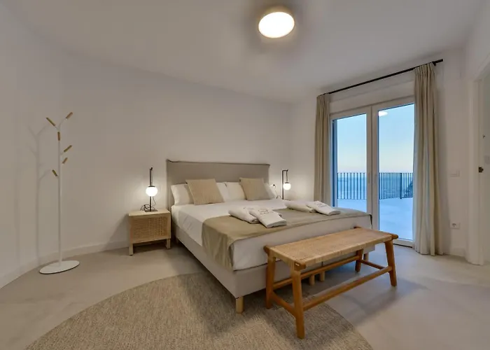 Villa Apolonia - By Almarina *