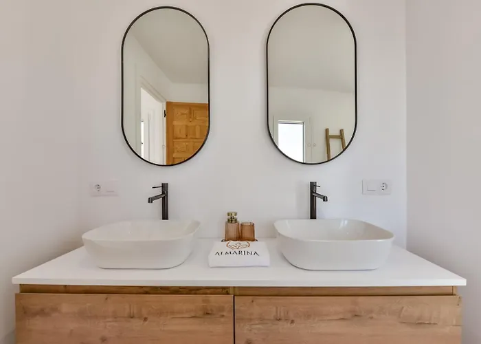 Apolonia - By Almarina